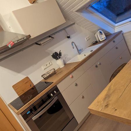 קרפלד Helles Dachgeschoss-Appartement מראה חיצוני תמונה